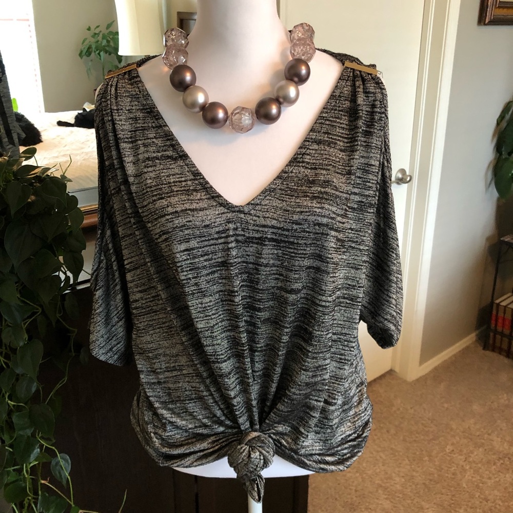 Cold Shoulder Hi-Low Tunic With Metal Detail
